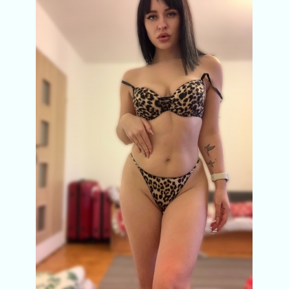 M        .   